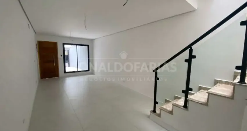 Sobrado a venda com 03 dormitorios sendo 01 suite nda regiao de Interlagos