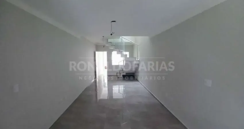 Sobrado a venda com 110 m² com 03 dormitorios na regiao da Cupece