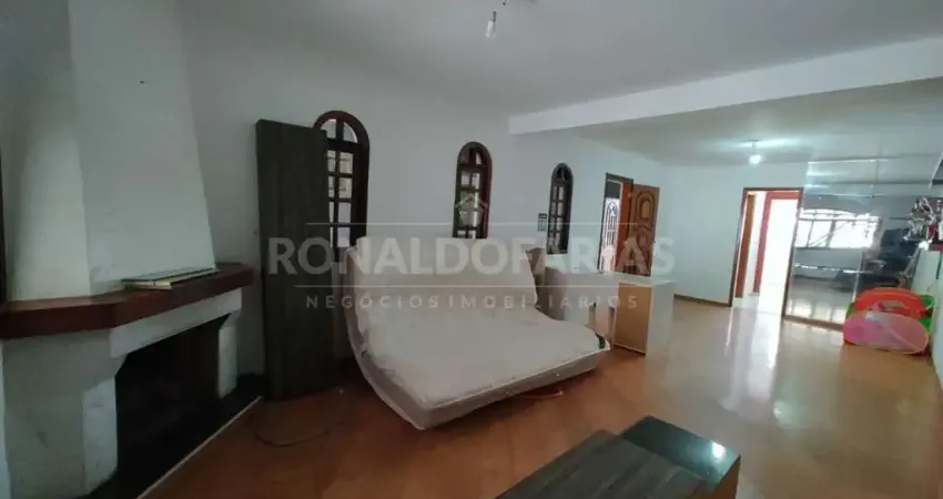 Sobrado a Venda com 3 domritorios e 100m² na Regiao de interlagos