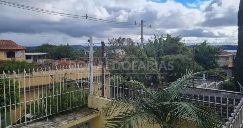 SOBRADO A VENDA NO BOLSÃO DE INTERLAGOS 3  QUARTOS GRANDES 6 VAGAS E VARANDA