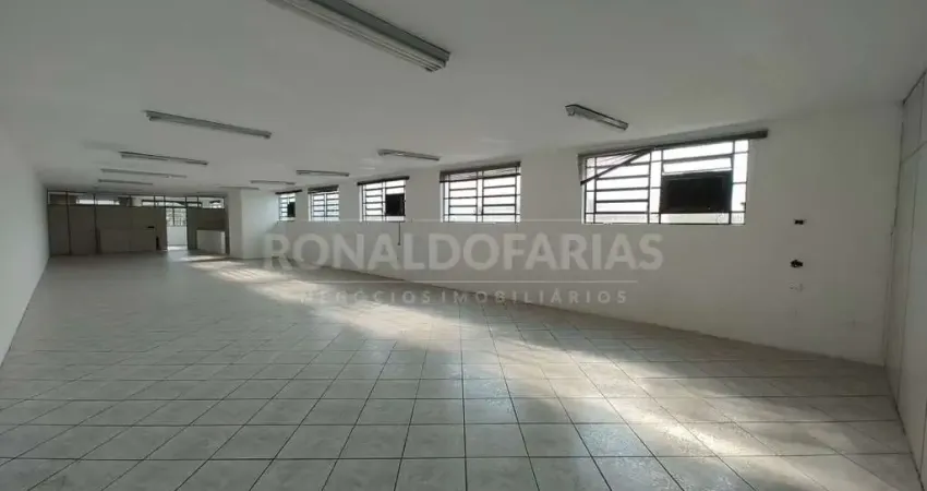 Prédio comercial . andar superior para locação vila santa catarina