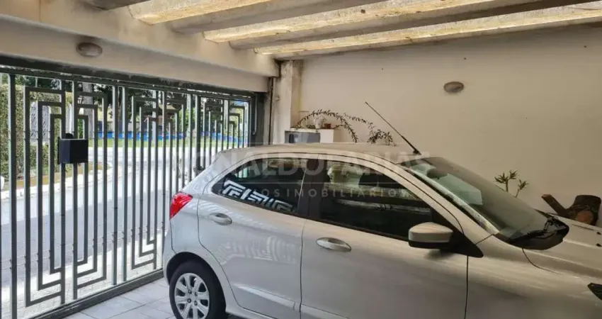 CASA A VENDA EM INTERLAGOS 3 QUARTOS MAIS 2 SUITES, 3 VAGAS NA VILA FRIBURGO