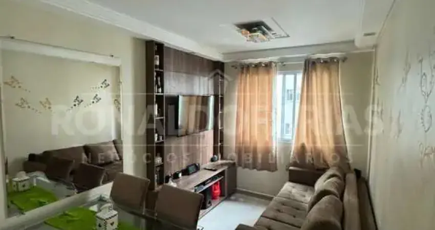Apartamento à Venda em Condomínio Dez Guarapiranga 45m² com 2 dormitórios