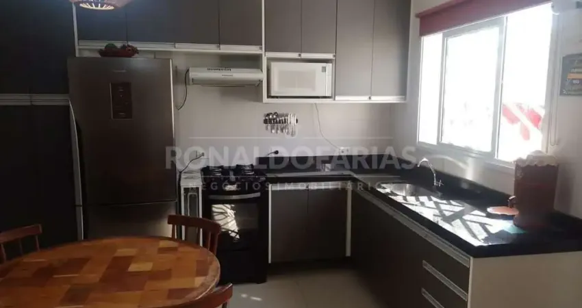 Sobrado a venda com 70 m² ,02 suites na regiao do Campo Grande