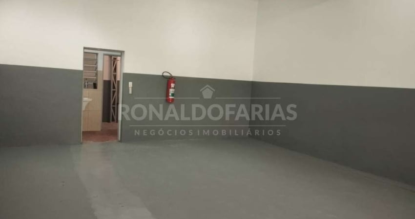 Salão comercial bem localizado com 78m dois banheiros na regiião de Santo Amaro
