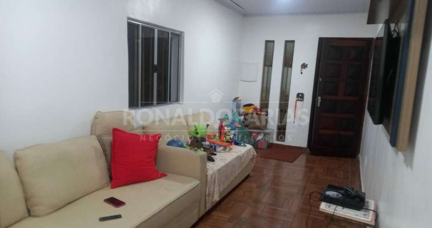 Casa Terrea    a venda com 2 dorms  2 banheiros  2 vagas