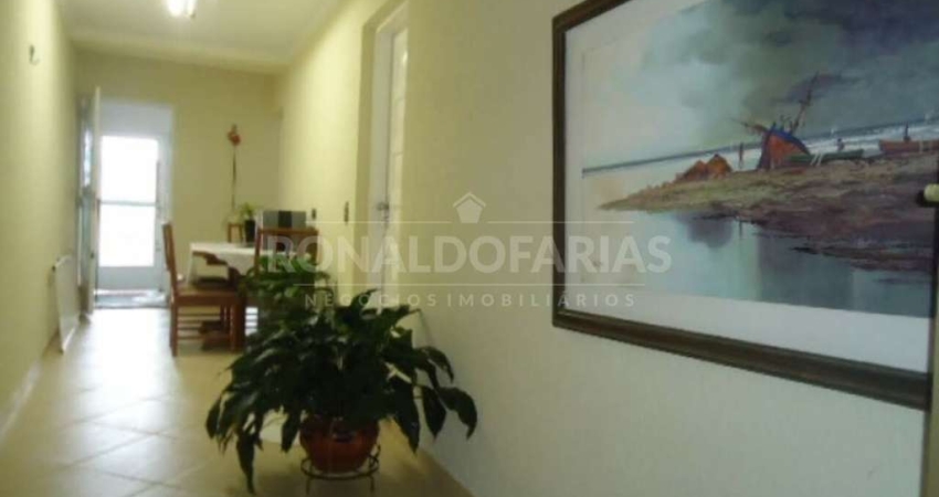 Casa com 3 quartos à venda na Rua Henriqueta Salvadore Giacometti, --, Cidade Dutra, São Paulo