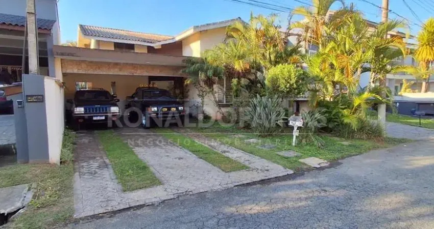 Condominio aruã - 3 dormitórios - 1 suite, 4 vagas 190 m² área util