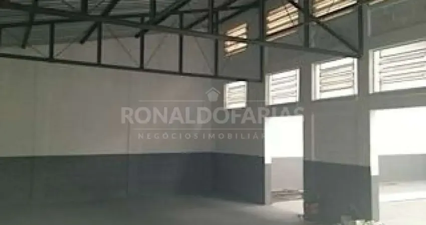 Barracão / Galpão / Depósito com 2 salas para alugar na Rua Pedro SantaLúcia, --, Interlagos, São Paulo