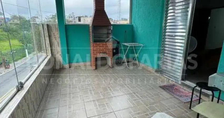 Casa a venda 3 dormitórios 2 vagas próximo a estação de trem grajaú