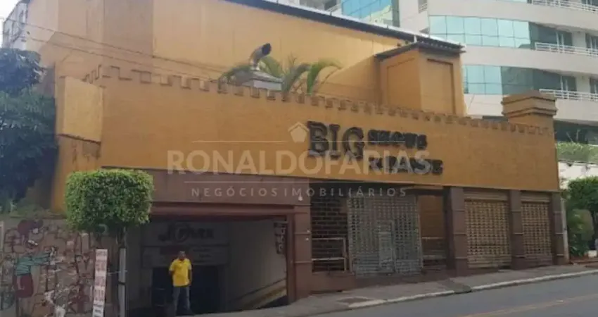 Barracão / Galpão / Depósito à venda na Rua Augusta, --, Consolação, São Paulo