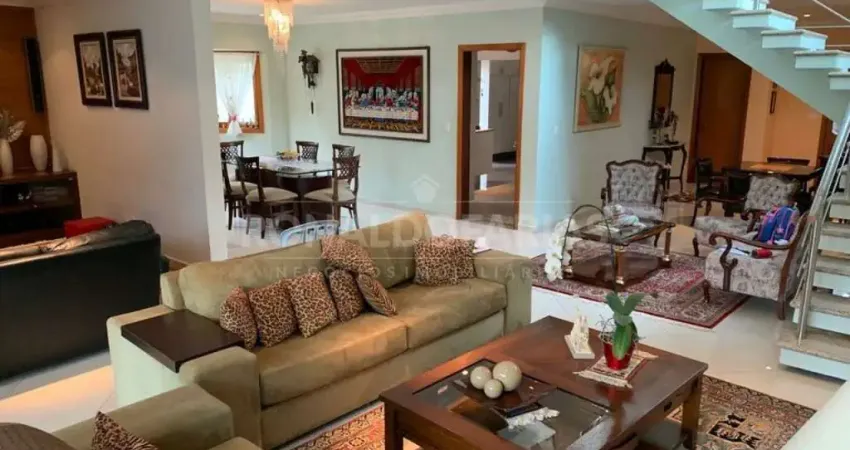 Casa a venda em interlagos com 3 dormitórios 3 suítes e 6 vagas de garagem