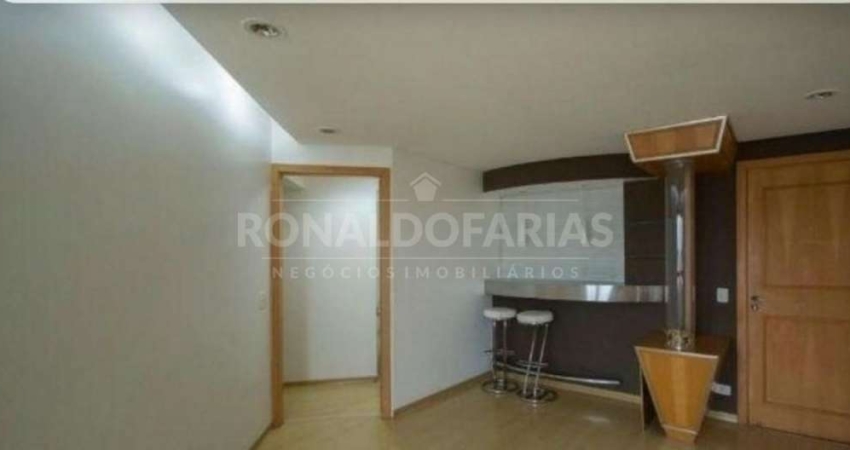Cobertura a venda com 02 dormitórios na Vila mascote