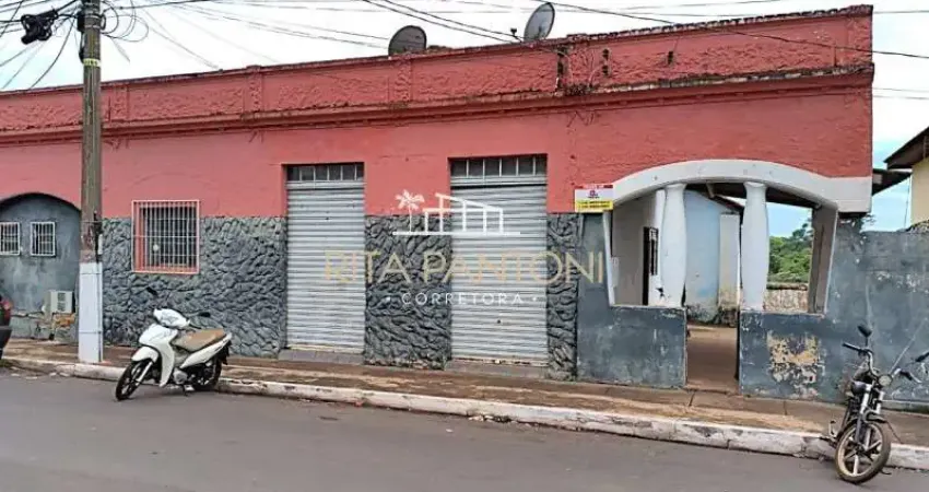 Casa à venda no Centro, Serra Azul