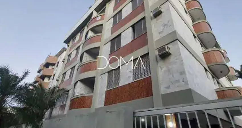 Apartamento amplo perto da Praia do Forte