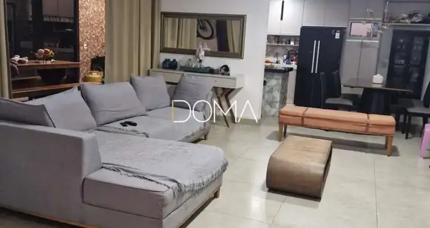 Belíssima casa duplex com piscina em  arraial do cabo, próximo a praia grande!