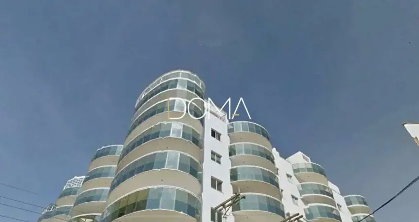 Cobertura 3 quartos no centro da cidade de Cabo frio! Total área de lazer e pertinho da Praia do Forte.
