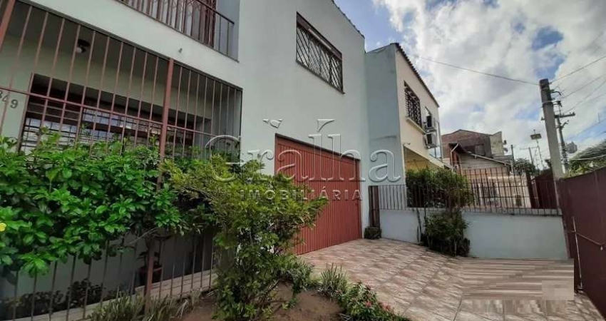 Casa com 4 quartos à venda na Rua Gomes Jardim, 849, Santana, Porto Alegre
