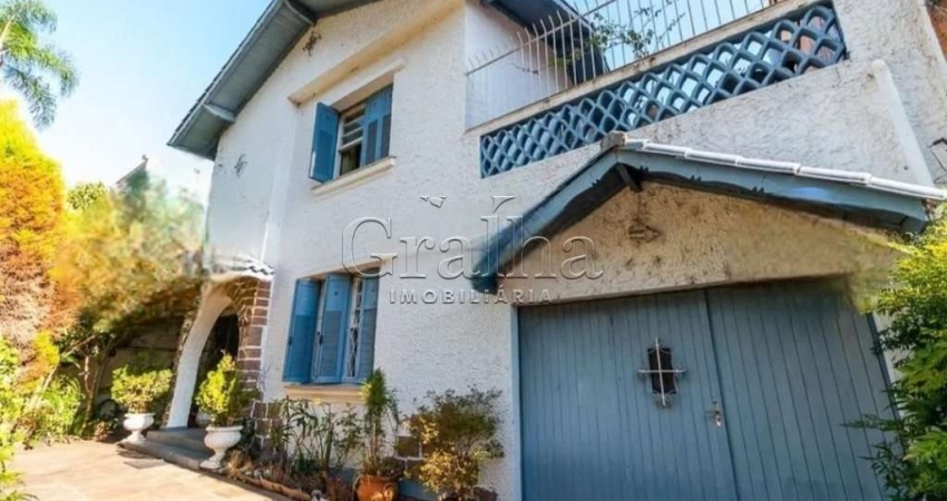 Casa com 3 quartos à venda na Rua Afonso Pena, 21, Azenha, Porto Alegre