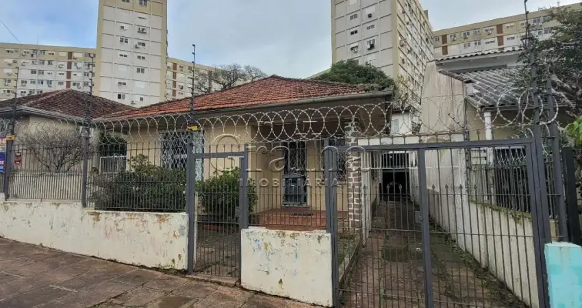 Casa com 3 quartos à venda na Rua Doutor Voltaire Pires, 885, Santo Antônio, Porto Alegre