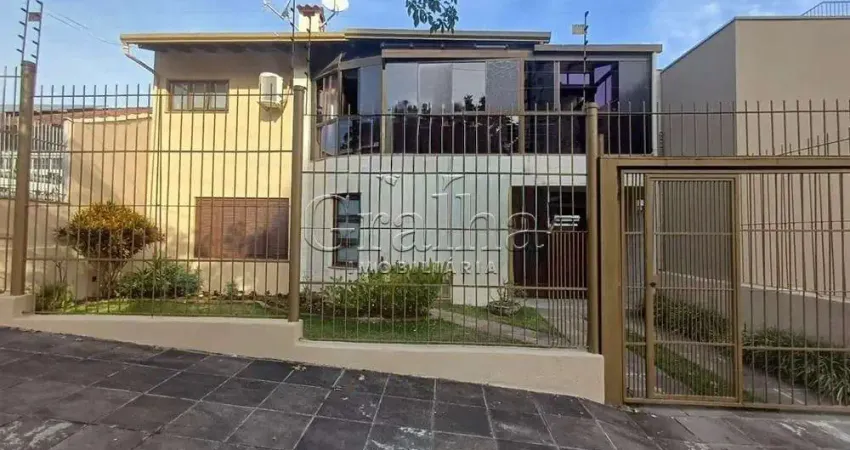 Casa com 3 quartos à venda na Rua Professor Abílio Azambuja, 43, Jardim do Salso, Porto Alegre