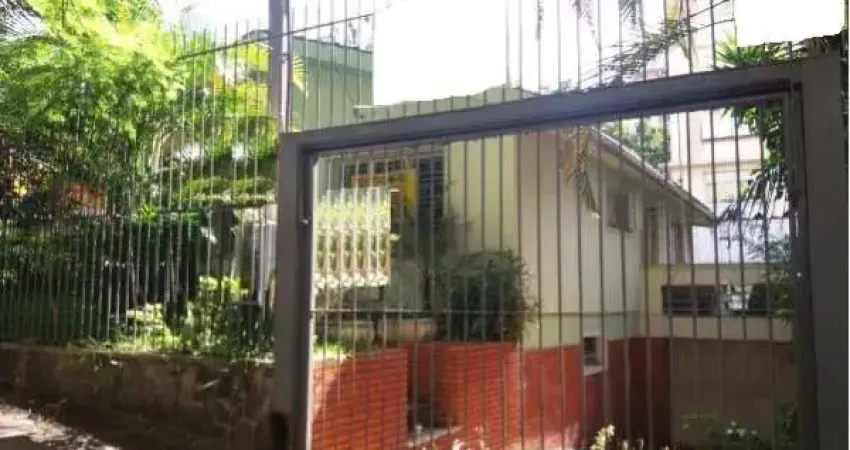 Casa em condomínio fechado com 3 quartos à venda na Rua Portugal, 1155, São João, Porto Alegre