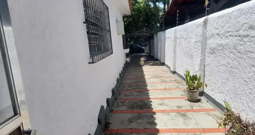 Casa com 2 quartos à venda na Rua Maria Caldas, 000, São Francisco, Niterói