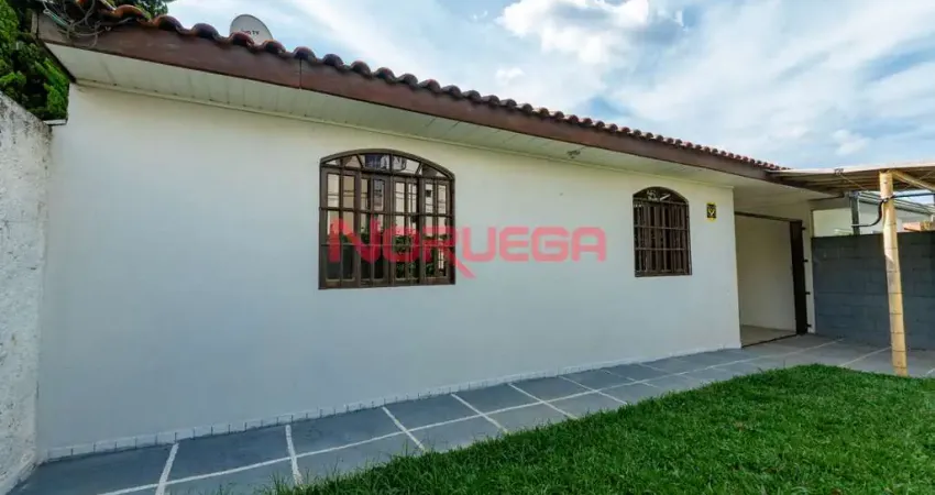 Aluguel de Casa de 3 Quartos na Boa Vista, Curitiba-PR: 1 Suíte, 1 Banheiro, 1 Vaga de Garagem, 90m² de Área