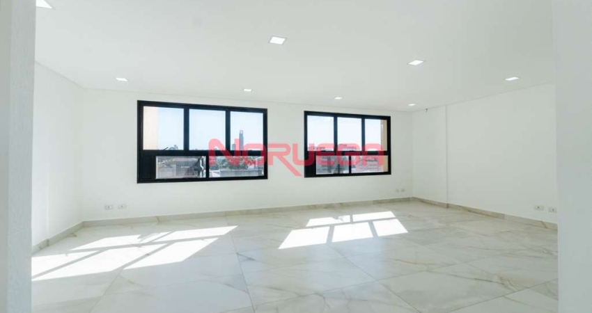 Locação de Imóvel Comercial no Centro de Curitiba-PR: 2 Salas, 1 Banheiro, 64,28 m² - Imperdível!