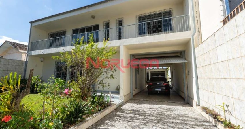 Casa à venda em curitiba-pr, bairro guaíra: 4 quartos, 2 salas, 1 banheiro, 360m² de área. venha conferir!