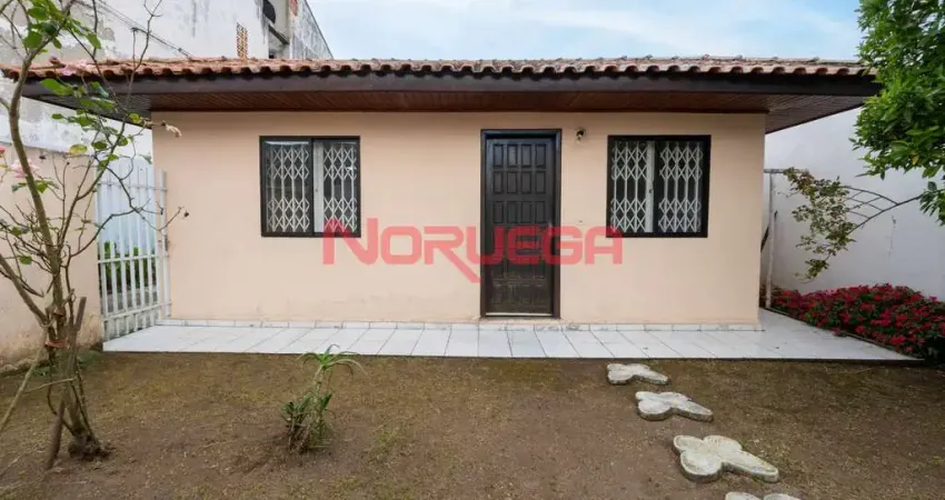 Casa com 3 quartos para alugar na Rua Sebastião Rodrigues dos Santos, 75, Guabirotuba, Curitiba
