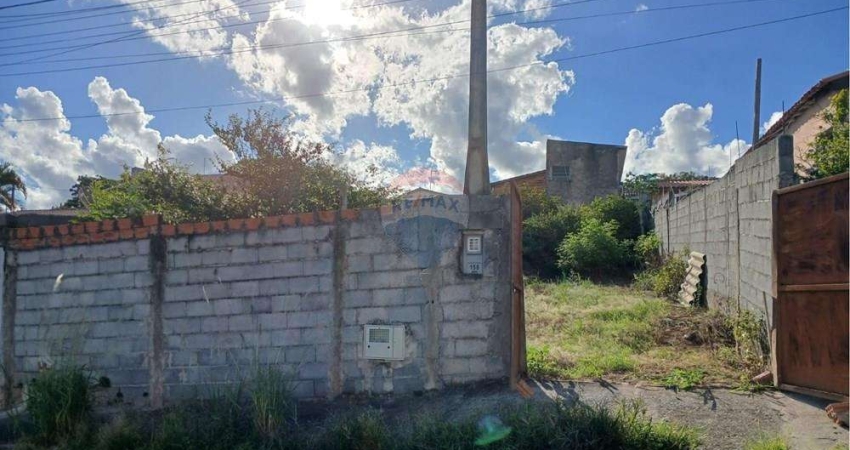 Terreno à venda na Rua Floresmilho de Carvalho, 158, Jardim Silva Barros, Salto de Pirapora