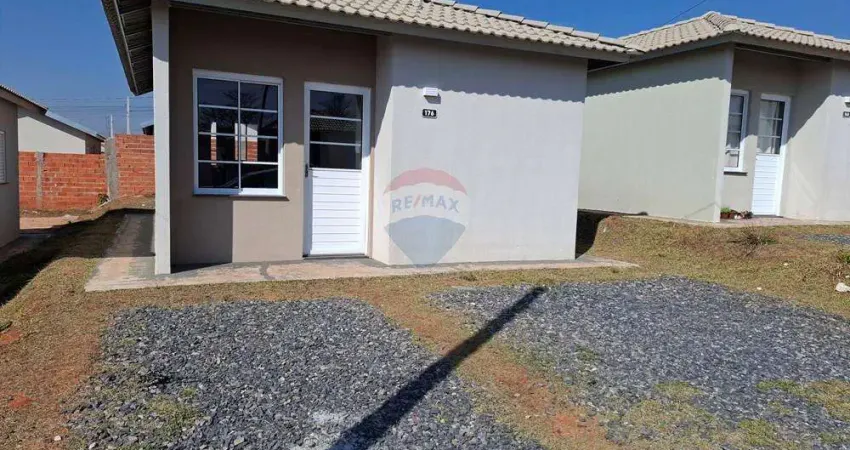 Casa para locação com 2 dormitórios em Salto de Pirapora-SP | R$ 800,00