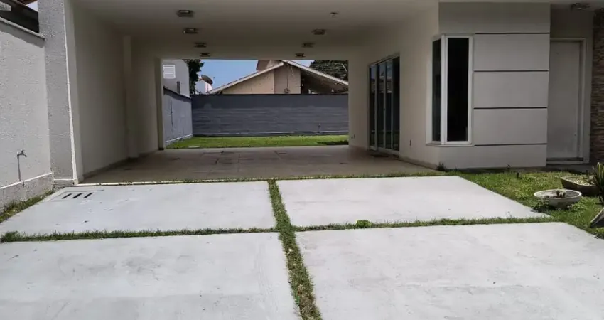 Casa em condomínio fechado com 3 quartos para alugar na Alameda Áustria, 8525, Ponta Negra, Manaus