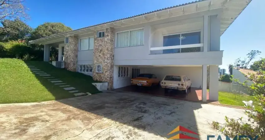 CASA  A VENDA BAIRRO LA SALLE COM 01 SUITE MASTER +  03 QUARTOS - CA962