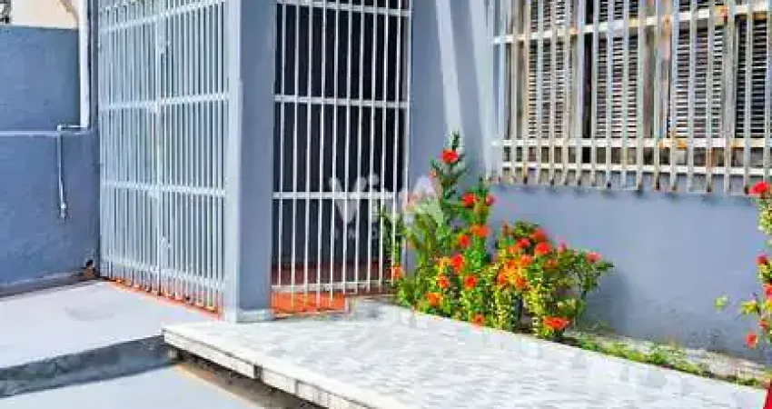 Casa com 3 quartos à venda na Rua Jaime Benévolo, 1540, Fátima, Fortaleza