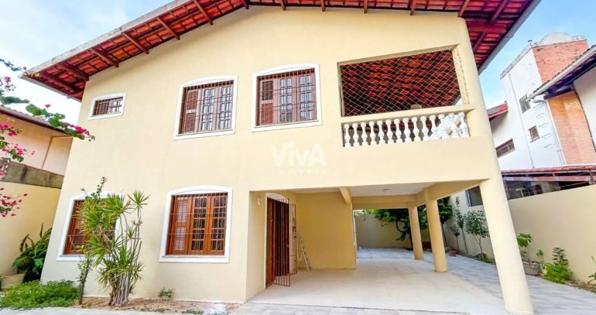 Casa em condomínio com 4 suítes no Luciano Cavalcante