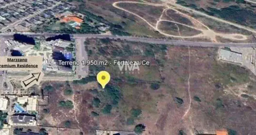 Terreno à venda na Avenida Trajano de Medeiros, s/n, Dunas, Fortaleza
