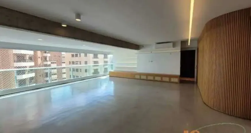 Apartamento com 164 m², 3 dormitórios, sendo 3 suítes, amplo living para 2 ambientes, 3 vagas