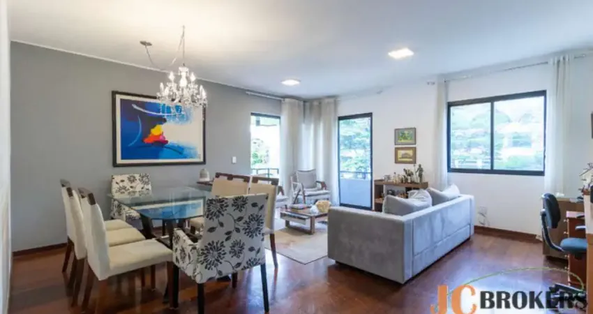 Apartamento com 147m² de área útil, 3 dormitórios sendo 2 suítes, 2 vagas