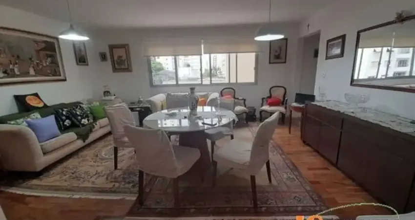 Apartamento com 97 m², 3 dormitórios, sendo 1 suíte, living para dois ambientes, 1 vaga