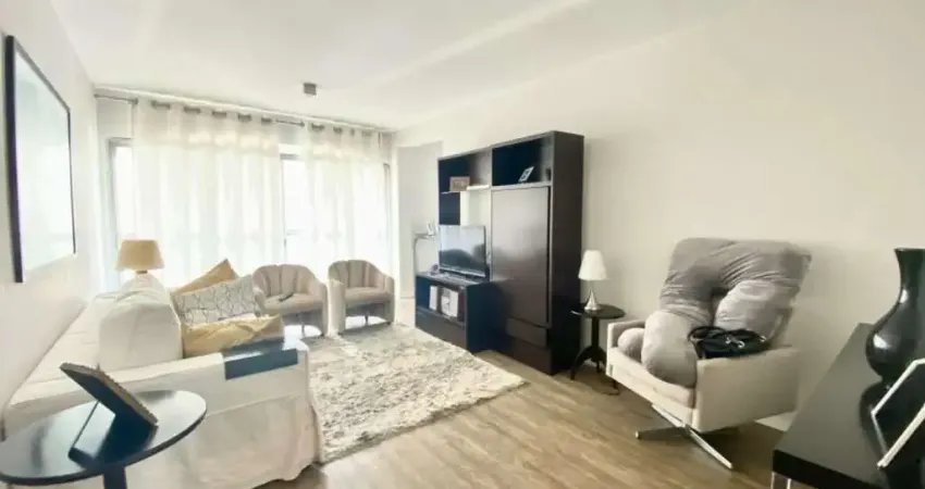 Apartamento 130m², sala para 2 ambientes, 3 dormitórios sendo 1 suíte, lavabo, 1 vaga.