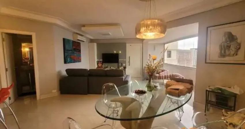 Apartamento com 112m² de área útil, 3 dormitórios sendo 1 suíte (suíte com banheira), 2 vagas