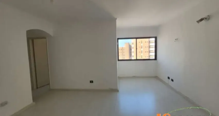 Apartamento com 70 m², 2 dormitórios, sala para 2 ambientes, 1 vaga