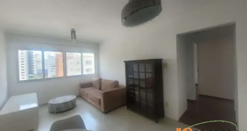 Apartamento com 72 m², 2 dormitórios, sala para 2 ambientes, 1 vaga