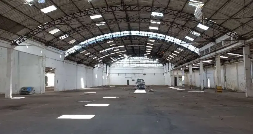 Barracão / Galpão / Depósito com 10 salas para alugar no Independência, São Bernardo do Campo