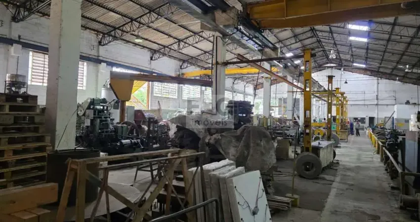 Barracão / Galpão / Depósito à venda na Avenida Nossa Senhora das Graças, --, Serraria, Diadema