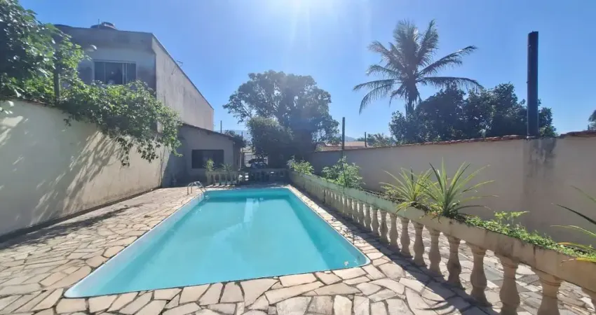 Casa com 3 quartos à venda no Chácara Vista Linda, Bertioga 