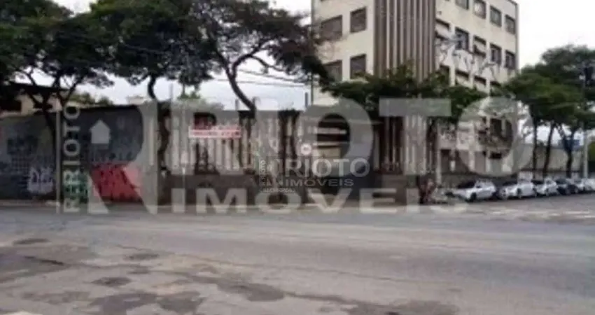 Barracão / Galpão / Depósito à venda na Rua Clímaco Barbosa, Cambuci, São Paulo
