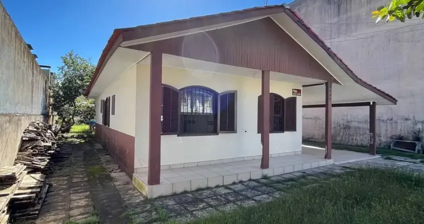 Casa com quintal  de 526m²   Balneário Praia Grande Matinhos